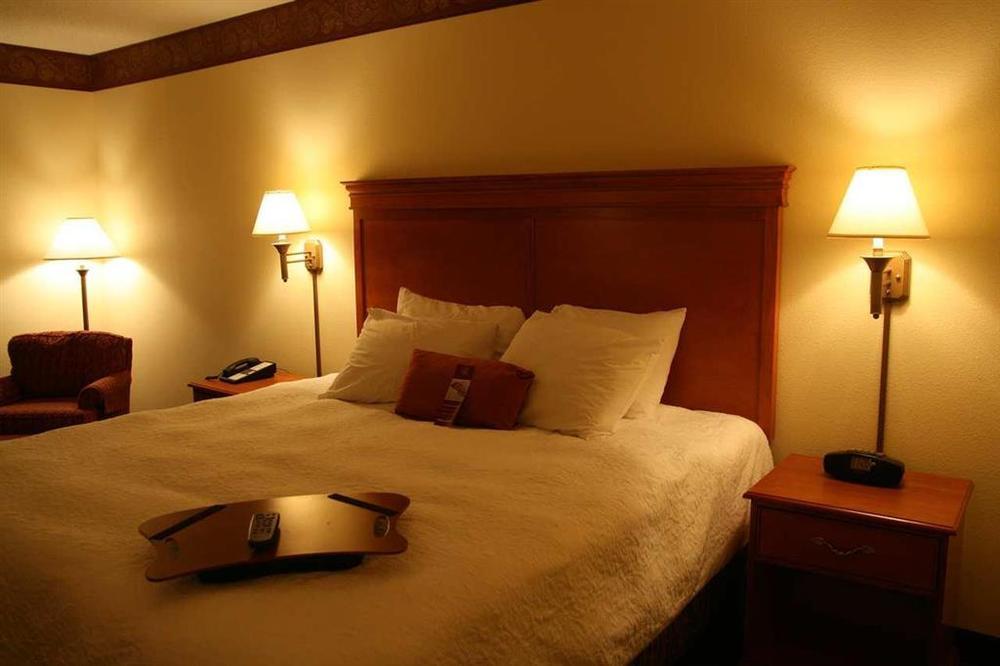 Hampton Inn Marion Bilik gambar
