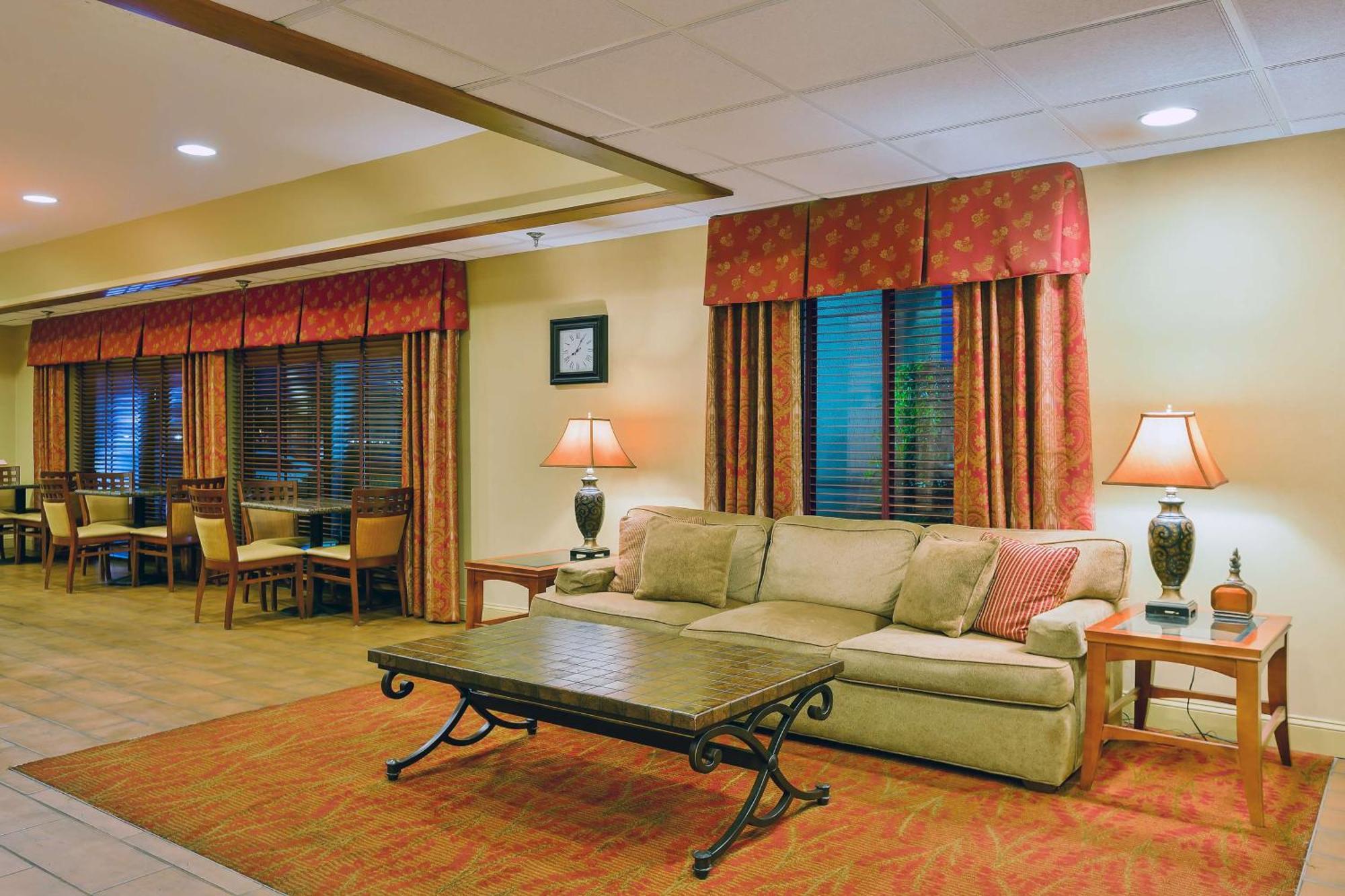 Hampton Inn Marion Luaran gambar