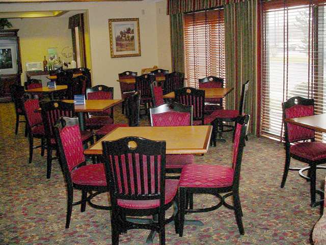 Hampton Inn Marion Restoran gambar
